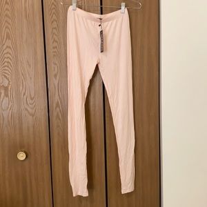 Pink BooHoo leggings, see through